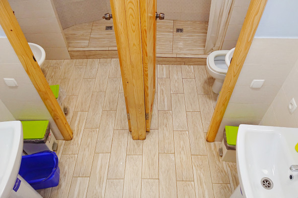 Capsule hostel AntiHostel Forrest in Lviv